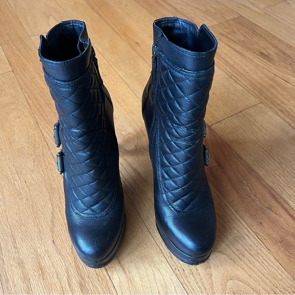 Nine West High Heel Booties with Quilted Front & Buckles - Picture 5 of 8